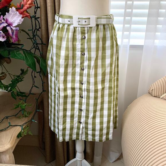 Modcloth Past But Not Least Belted Skirt in Green Checkered - Picture 4 of 10